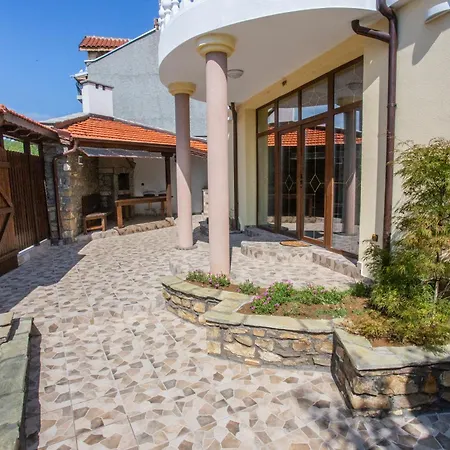 Angelovi Veliko Tarnovo