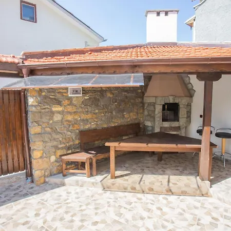 Angelovi Gæstehus Veliko Tarnovo